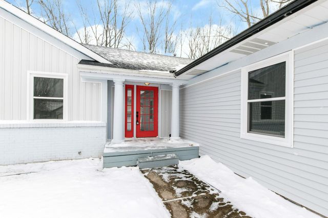 3524 Brook Trail SE, Grand Rapids, MI 49508