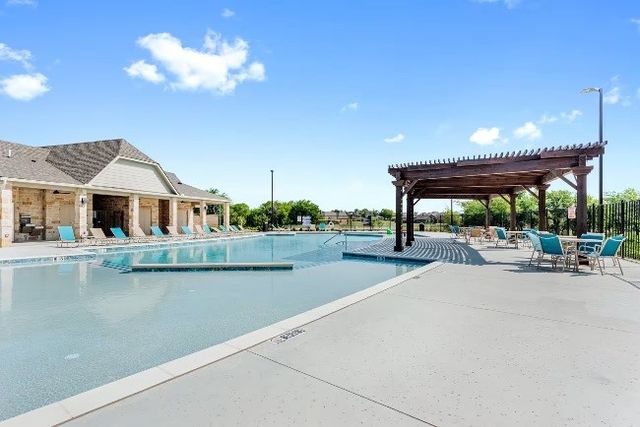 4504 Blue Mist Drive, Fort Worth, TX 76036