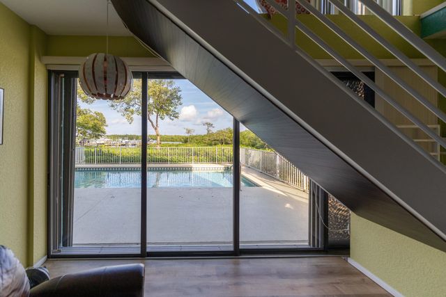 8902 SE Marina Bay Drive, Hobe Sound, FL 33455