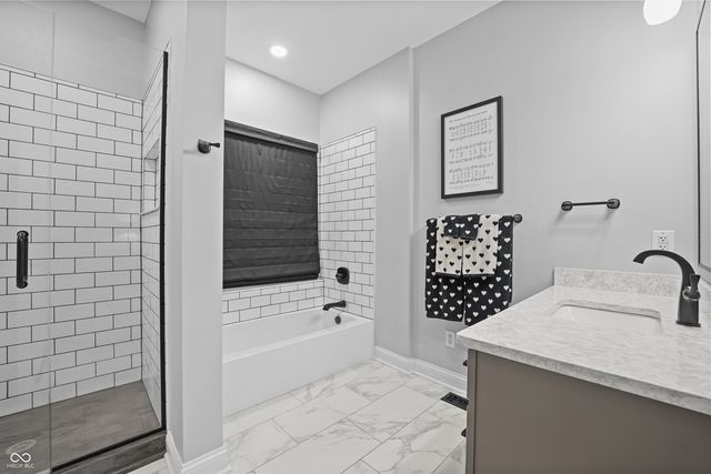 6049 W Foster Branch Drive, Pendleton, IN 46064