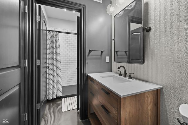 6049 W Foster Branch Drive, Pendleton, IN 46064