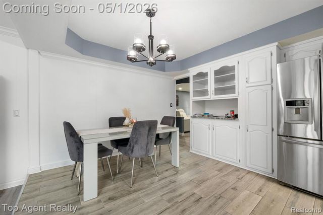 33437 Somerset Drive, Sterling Heights, MI 48312