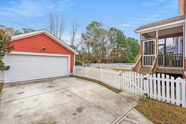 2274 Sandy Point Lane, Mount Pleasant, SC 29466