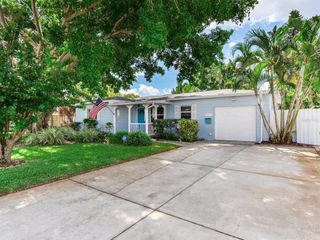 3662 24TH AVENUE N, St Petersburg, FL 33713