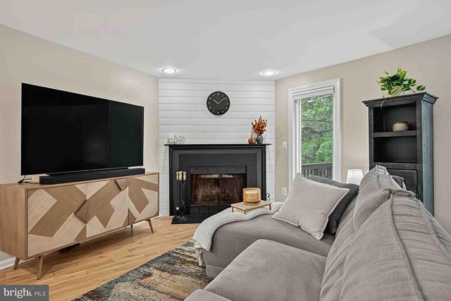 11927 REDTREE WAY, Reston, VA 20194