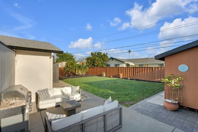 2862 Little Rock Drive, San Jose, CA 95133