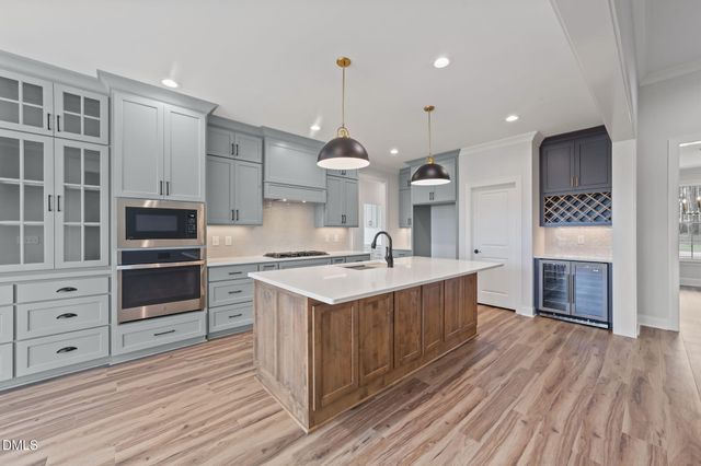 24 Lane Farms Way, Holly Springs, NC 27540