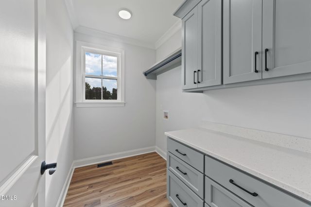 24 Lane Farms Way, Holly Springs, NC 27540