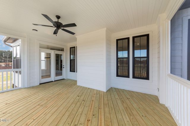 24 Lane Farms Way, Holly Springs, NC 27540