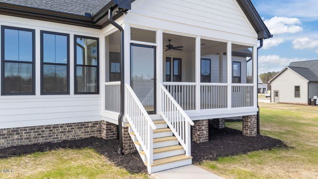 24 Lane Farms Way, Holly Springs, NC 27540