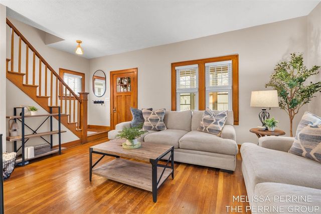 743 Garfield Avenue, Grand Rapids, MI 49504