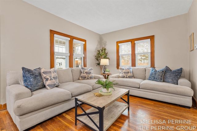 743 Garfield Avenue, Grand Rapids, MI 49504