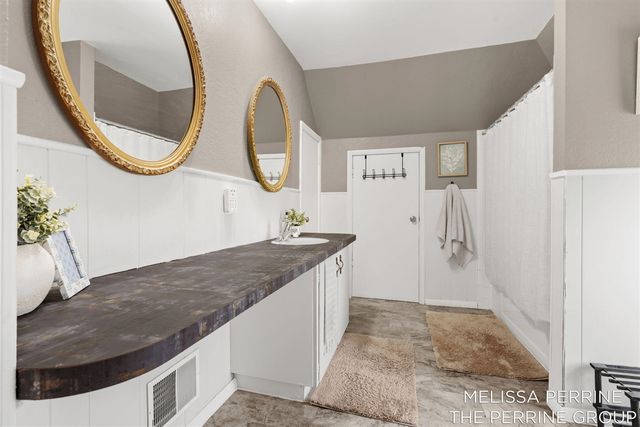 743 Garfield Avenue, Grand Rapids, MI 49504