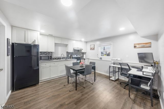 1341 Marcella Dr, Union Twp., NJ 07083