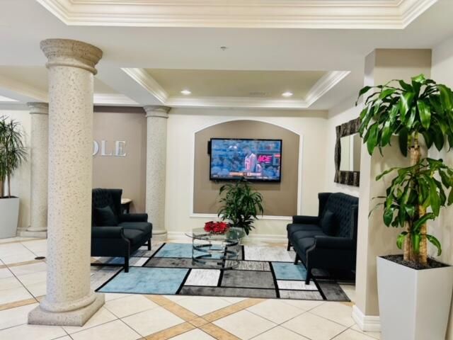 533 NE 3rd Avenue 204, Fort Lauderdale, FL 33301