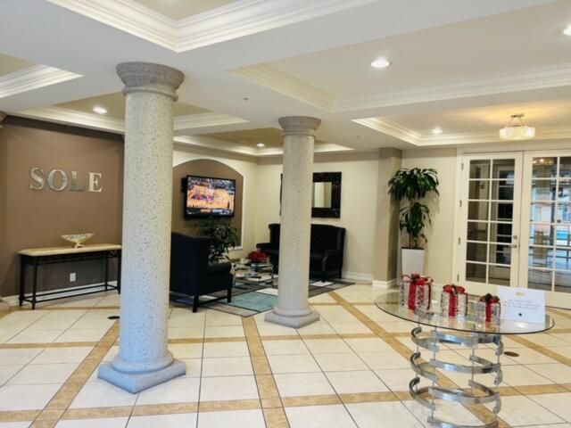 533 NE 3rd Avenue 204, Fort Lauderdale, FL 33301