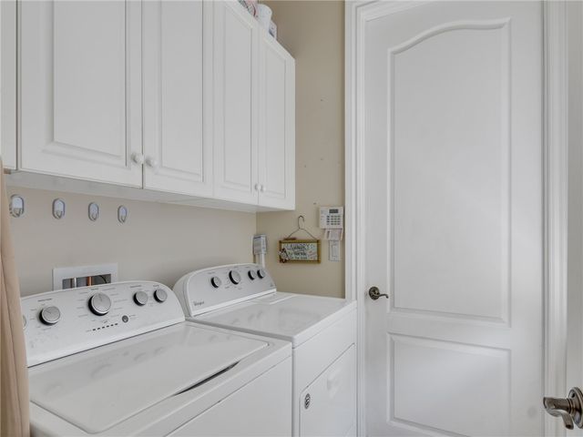 9065 Englewood Court, Vero Beach, FL 32963