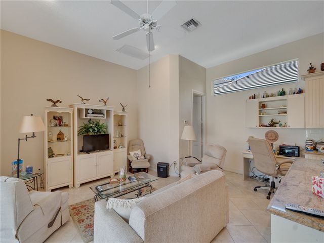 9065 Englewood Court, Vero Beach, FL 32963