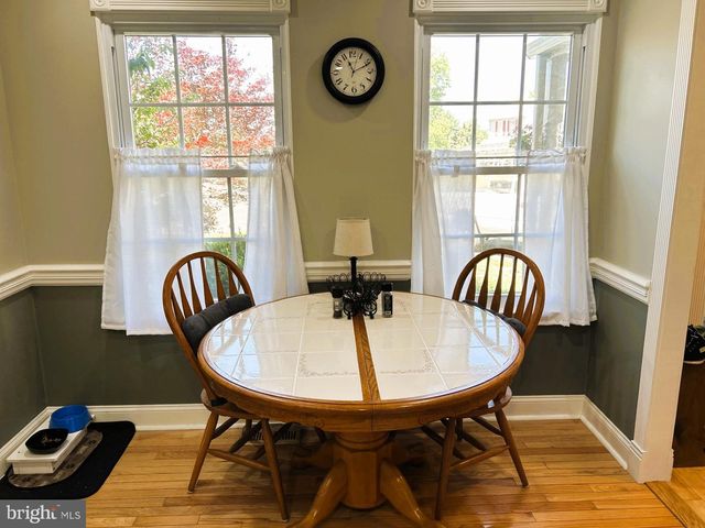 32 STEEPLECHASE CIR, Horsham, PA 19044