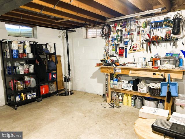 32 STEEPLECHASE CIR, Horsham, PA 19044
