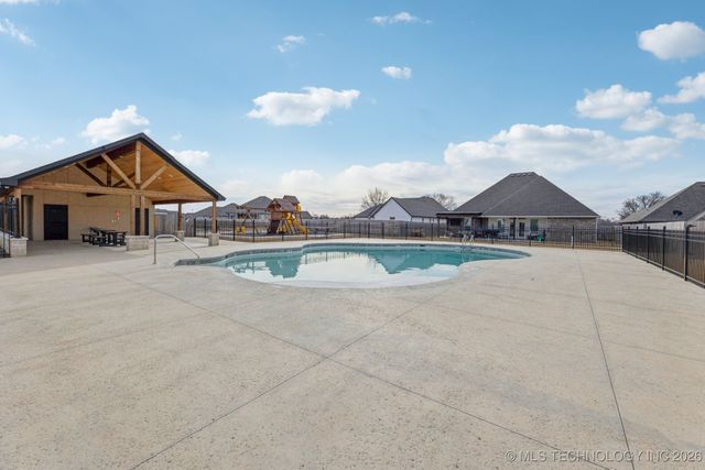 22671 E 106th Street S, Broken Arrow, OK 74014