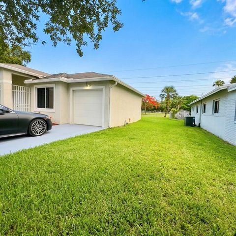 2766 NW 6th Court, Fort Lauderdale, FL 33311