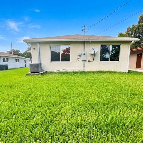 2766 NW 6th Court, Fort Lauderdale, FL 33311