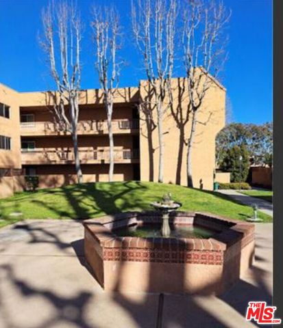 6600 Warner Avenue 84, Huntington Beach, CA 92647