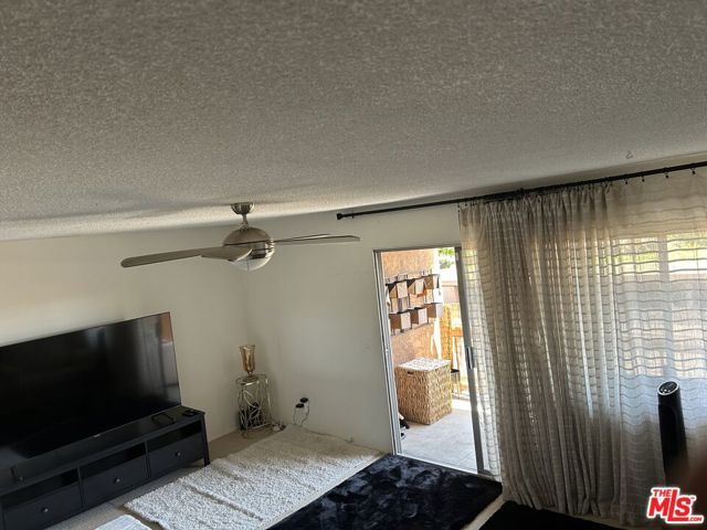 6600 Warner Avenue 84, Huntington Beach, CA 92647