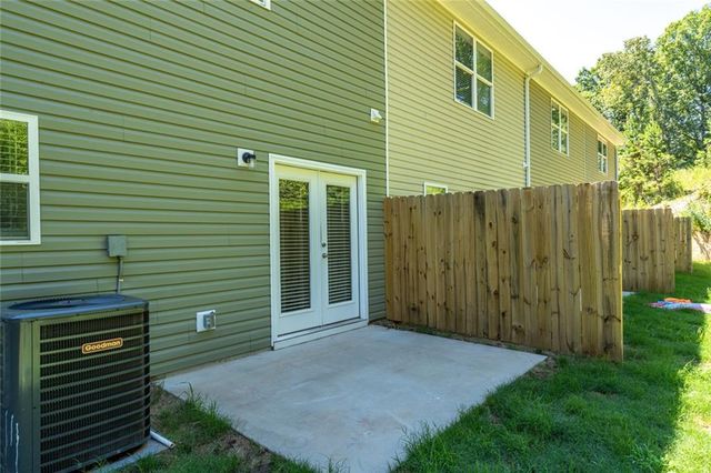 2707 Hickory Lane, Dawsonville, GA 30534