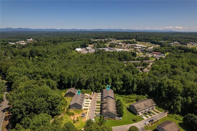 2707 Hickory Lane, Dawsonville, GA 30534