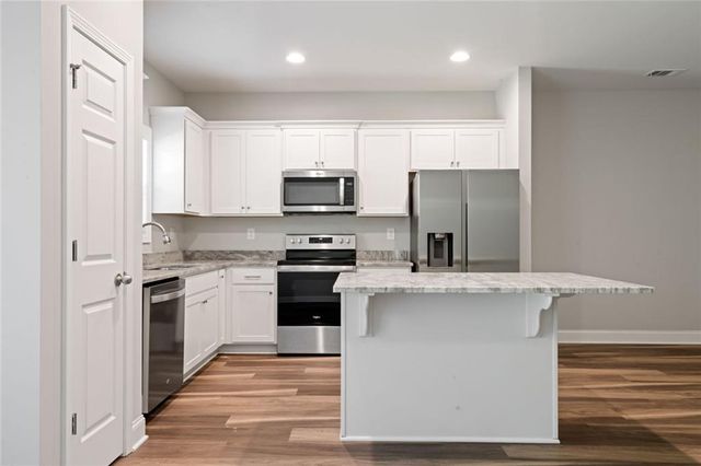 2707 Hickory Lane, Dawsonville, GA 30534