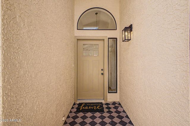 907 W BARBADOS Drive, Gilbert, AZ 85233