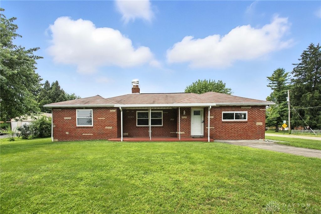 2855 Springfield-Jamestown Road, Springfield, OH 45505