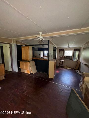 2024 CATHERINE Lane, Middleburg, FL 32068