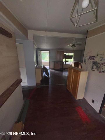 2024 CATHERINE Lane, Middleburg, FL 32068