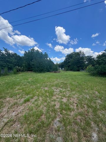 2024 CATHERINE Lane, Middleburg, FL 32068