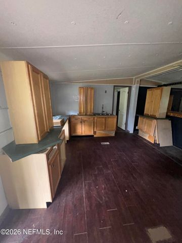 2024 CATHERINE Lane, Middleburg, FL 32068