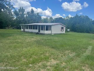 2024 CATHERINE Lane, Middleburg, FL 32068