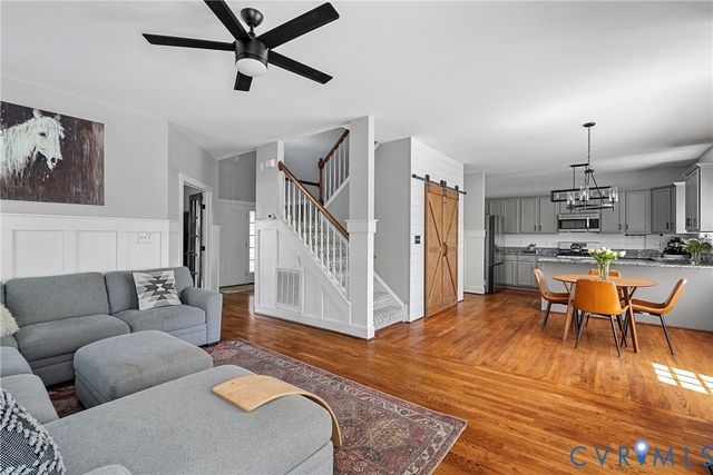 8919 Hollow Oak Dr, Midlothian, VA 23112