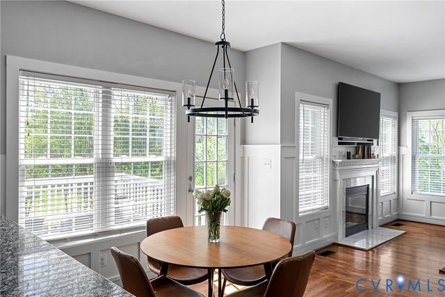 8919 Hollow Oak Dr, Midlothian, VA 23112