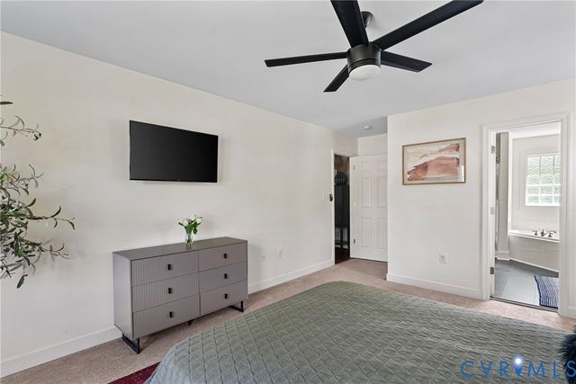 8919 Hollow Oak Dr, Midlothian, VA 23112