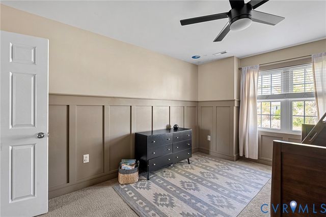 8919 Hollow Oak Dr, Midlothian, VA 23112