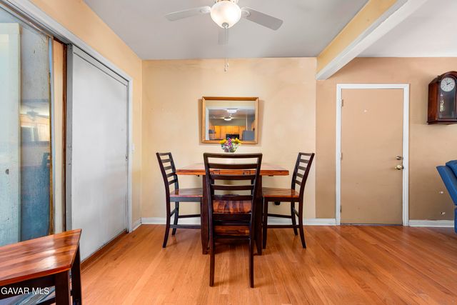 3111 W Avenue L 6, Lancaster, CA 93536