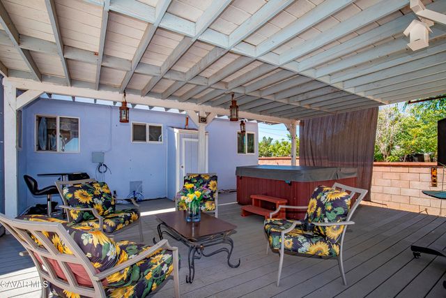 3111 W Avenue L 6, Lancaster, CA 93536