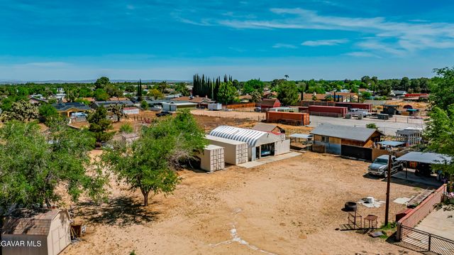 3111 W Avenue L 6, Lancaster, CA 93536