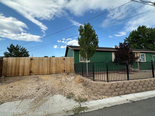 13630 Mt Whitney Street, Reno, NV 89506