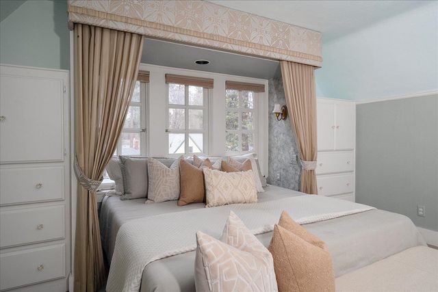 910 E 18th Ave, Spokane, WA 99203