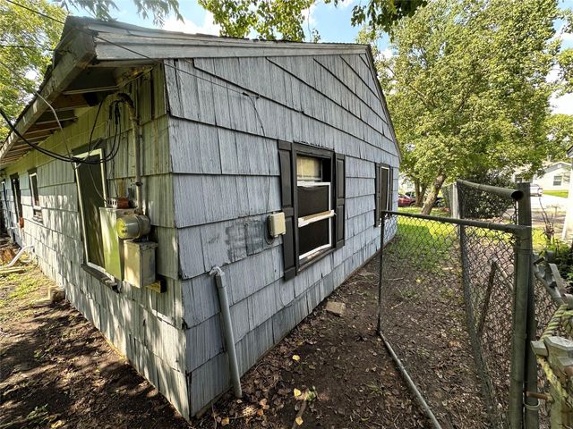5330 Willow Glen Drive, Houston, TX 77033