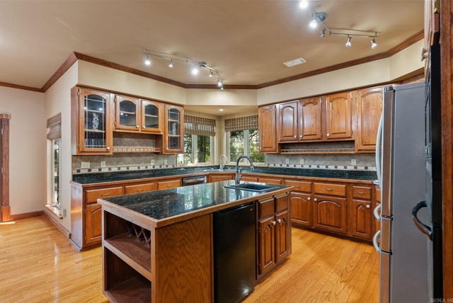 133 Mill Creek Drive, Greenbrier, AR 72058